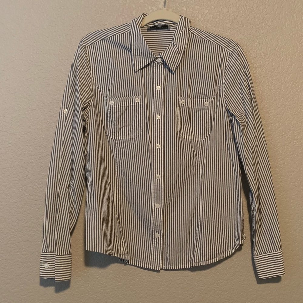 Jones New York Button Down Shirt